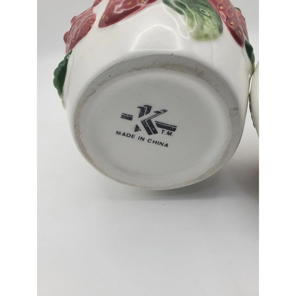 Vintage KK Ceramic Strawberry & Bee 